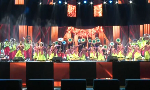 സൗദി കലാചരിത്രത്തിലെ തന്നെ ശ്രദ്ധേയമായി മാറിയ ഗള്‍ഫ് മാധ്യമത്തിന്റെ അഹ്‌ലന്‍ കേരളയുടെ കൂടുതല്‍ കാഴ്ചകള്‍ 