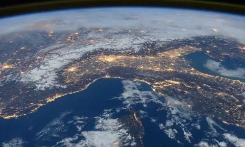 ഓസോണ്‍ പാളിയിലെ ഏറ്റവും വലിയ സുഷിരം അടഞ്ഞു