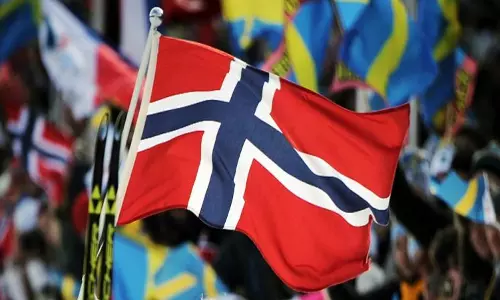 മെസിയെ സ്വന്തമാക്കി നോര്‍വീജിയന്‍ ക്ലബ്ബ്; അടുത്തത് റൊണാള്‍ഡോ !