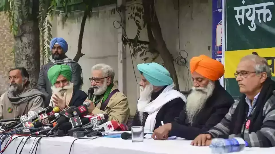 റിപ്പബ്ലിക് ദിനത്തില്‍ രാജ്യവ്യാപകമായി ട്രാക്ടര്‍ പരേഡ് സംഘടിപ്പിക്കാനൊരുങ്ങി കര്‍ഷക സംഘടനകള്‍