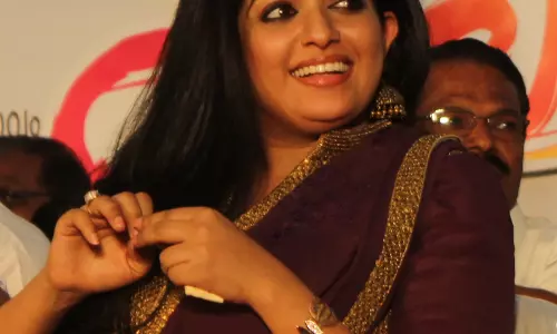 നടിയെ ആക്രമിച്ച കേസ്; കാവ്യ മാധവൻ കോടതിയില്‍ ഹാജരായി