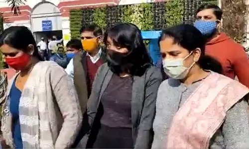 ദിശ രവിക്ക് ദിവസത്തിൽ 30 മിനിട്ട് അഭിഭാഷകനെ കാണാമെന്ന് കോടതി