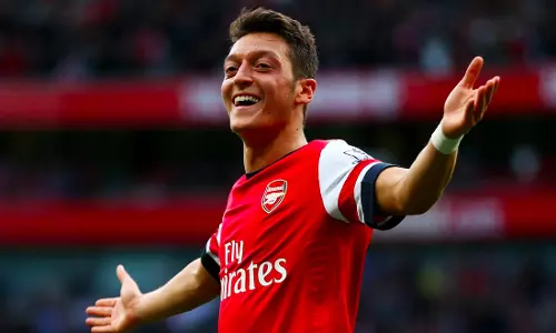 ഓസില്‍ ആഴ്‍സനലില്‍ കളി അവസാനിപ്പിക്കുന്നു