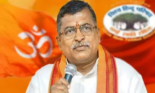 അയോധ്യ രാമക്ഷേത്ര നിര്‍മ്മാണം; രാഷ്ട്രപതിയും പ്രധാനമന്ത്രിയും ധനസമാഹരണത്തിന് തുടക്കമിടുമെന്ന് വി.എച്ച്.പി