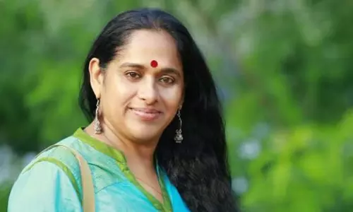 കള്ളം പറഞ്ഞത് ചോദ്യംചെയ്തപ്പോള്‍ കള്ളപ്പരാതി നല്‍കി; സജിത മഠത്തിലിനെതിരെ ഫോട്ടോഗ്രാഫര്‍