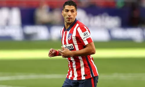 ക്രിസ്റ്റ്യാനോ റൊണാള്ഡോയുടെ റെക്കോര്ഡ് തകര്ത്ത് സുവാരസ് ക്രിസ്റ്റ്യാനോ റൊണാള്ഡോയുടെ റെക്കോര്ഡ് തകര്ത്ത് സുവാരസ്