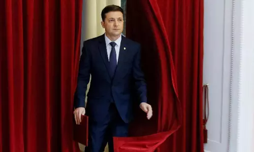 യുക്രൈന്‍ പ്രസിഡന്റായി വ്‌ളാദിമിര്‍ സെലെന്‍സ്കി അധികാരമേറ്റു