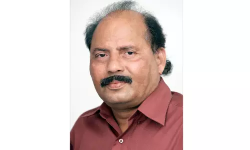 ഗൾഫിലെ മുതിർന്ന മാധ്യമപ്രവർത്തകൻ മോഹൻ വടയാർ അന്തരിച്ചു