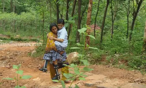 Snehasparsham | സ്നേഹസ്പർശം (Epiosde 50) Snehasparsham | സ്നേഹസ്പർശം (Epiosde 50)