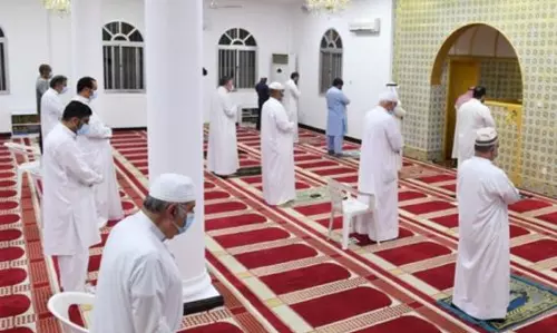 ബഹ്റൈനിൽ പളളികളിലെ പ്രാർത്ഥന  രണ്ടാഴ്ചത്തേക്ക് നിർത്തി വച്ചു