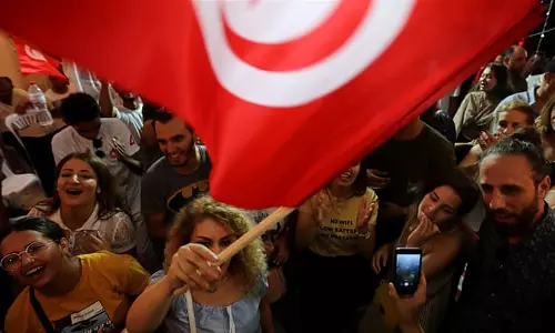 തുനീഷ്യന്‍ പ്രസിഡന്റ് തെരഞ്ഞെടുപ്പില്‍ ഭരണകക്ഷിക്ക് കനത്ത തിരിച്ചടി; കയ്സ് സെയ്ദ് മുന്നിട്ട് നില്‍ക്കുന്നതായി റിപ്പോര്‍ട്ട്  