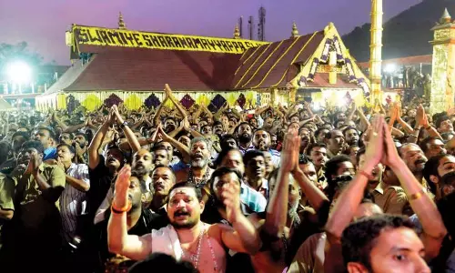 ശബരിമല മകരവിളക്ക് ഇന്ന്