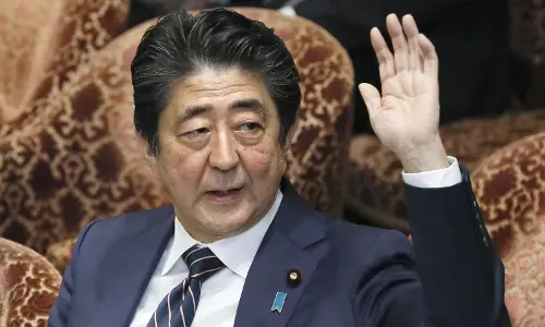 ചൈനയുടെ സൈനിക ലക്ഷ്യങ്ങള്‍ മേഖലയിലെ സമ്പദ് വ്യവസ്ഥക്ക് ഭീഷണിയെന്ന് ജപ്പാന്‍ പ്രധാനമന്ത്രി