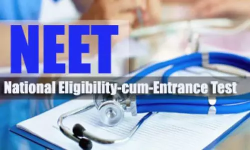 നീറ്റ് പരീക്ഷ; വിദേശത്തുള്ളവര്‍ക്ക് പ്രത്യേക വിമാനത്തിന്റെ സാധ്യത തേടി ഹൈക്കോടതി