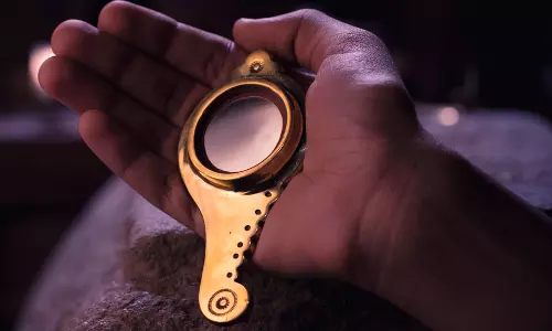 ലോക പ്രശസ്തി നേടിയ ആറന്മുള കണ്ണാടി വ്യവസായം പ്രതിസന്ധിയില്‍