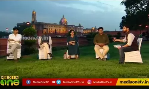 എന്താവും ക്ലൈമാക്സ്? എക്സിറ്റ് പോളും ഫലവും ഒന്നാകുമോ? എന്താവും ക്ലൈമാക്സ്? എക്സിറ്റ് പോളും ഫലവും ഒന്നാകുമോ?