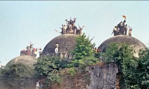 ‘ബാബര്‍ അയോധ്യ സന്ദര്‍ശിക്കുകയോ, പള്ളി നിര്‍മ്മിക്കുകയോ ചെയ്തതിന് തെളിവില്ല’