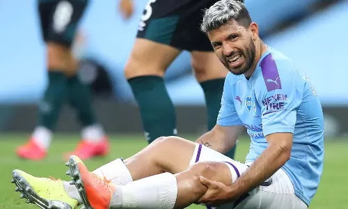 കാല്‍മുട്ടിനേറ്റ പരിക്ക് ഗുരുതരം; അഗ്യൂറോക്ക് സീസണ്‍ നഷ്ടമാകും