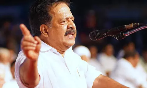 മുഖ്യമന്ത്രി ചെയ്തതും രാജ്യദ്രോഹക്കുറ്റം തന്നെയെന്ന് ചെന്നിത്തല