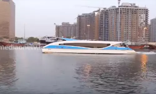 യാഥാർഥ്യമായി ദുബായ് ഷാർജ ഫെറി എന്ന സ്വപ്നം 