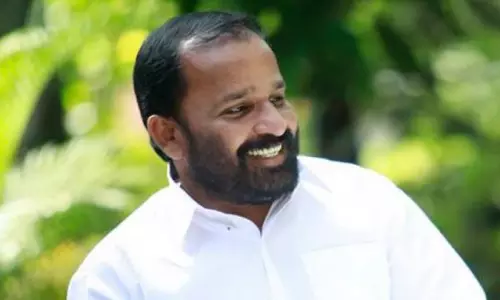 ‘തൃശൂര്‍ ഞാനിങ്ങെടുക്കുവാ...’