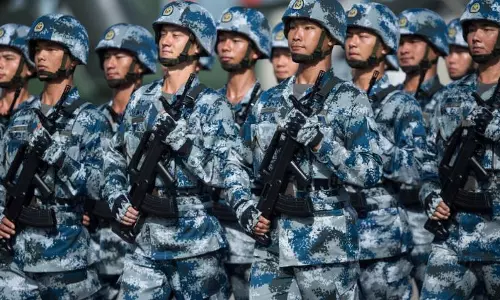 ജനകീയ പ്രക്ഷോഭം നടക്കുന്ന ഹോങ്കോങിലേക്ക് ചൈന സൈന്യത്തെ വിന്യസിച്ചതായി റിപ്പോര്‍ട്ട്