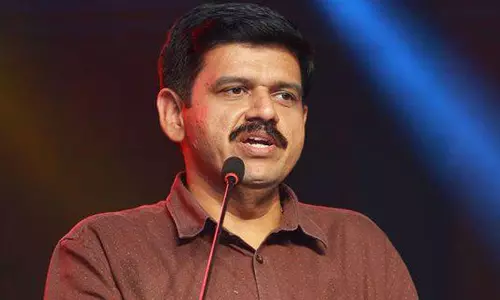 ടൂൾ കിറ്റ് കേസ്; മട്ടാഞ്ചേരിയിലെ സിനിമാക്കാരിക്കും ബന്ധം- ആരോപണവുമായി സന്ദീപ് വാര്യർ