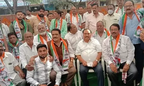 മഹാരാഷ്ട്രയിൽ ബിജെപിക്ക് തിരിച്ചടി തുടരുന്നു; 18 കൗൺസിലർമാർ രാജിവച്ച്‌ എൻസിപിയിൽ