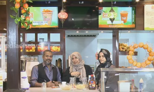 Saibunizza with Raj Kalesh Saibunizza with Raj Kalesh