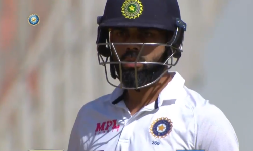 ഉറപ്പാണ്, അത് കോഹ്‍ലി പിച്ചിനെ തുറിച്ചു നോക്കിയതാവില്ല കോഹ്‍ലിയെ ട്രോളി മൈക്കല്‍ വോണ്‍