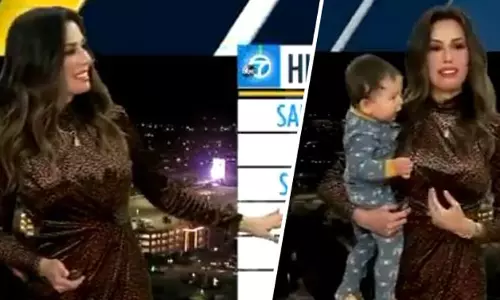 ലൈവിനിടെ അതിഥിയായി കുഞ്ഞെത്തി; ഒക്കത്തെടുത്ത് വായന തുടർന്ന് അവതാരിക- ക്യൂട്ട് വീഡിയോ കാണാം