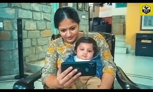 അച്ഛന്റെ അവസാന സിനിമയുടെ ട്രെയിലര് പുറത്തുവിട്ട് ജൂനിയര് ചീരു അച്ഛന്റെ അവസാന സിനിമയുടെ ട്രെയിലര് പുറത്തുവിട്ട് ജൂനിയര് ചീരു