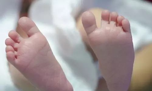 കുരങ്ങന്മാര്‍ തട്ടിക്കൊണ്ടു പോയ നവജാത ശിശുമരിച്ച നിലയില്‍