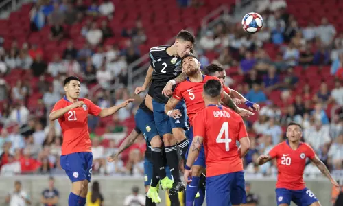 അര്‍ജന്റീനയെ സമനിലയില്‍ തളച്ച് ചിലി