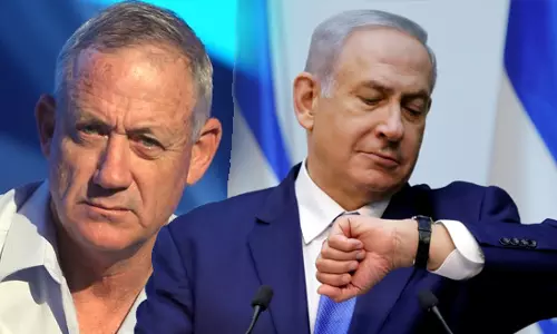 തോറ്റിട്ടും പിന്മാറാതെ നെതന്യാഹു; എതിരാളിയെ കൂടെക്കൂട്ടി ഗവൺമെന്റുണ്ടാക്കാൻ നീക്കം 