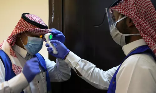 സൗദിയില്‍ കോവിഡ് വ്യാപനം: പ്രതിരോധത്തില്‍ വീഴ്ച വരുത്തിയാല്‍ ശക്തമായ നടപടി