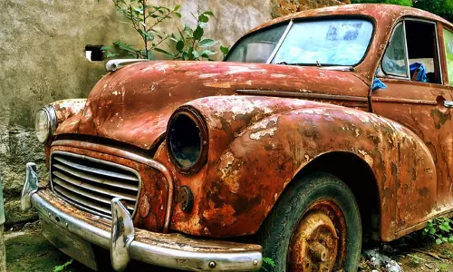 എല്ലാ പഴയ വാഹനങ്ങളും പൊളിക്കേണ്ടി വരുമോ? കേന്ദ്രസർക്കാർ ബജറ്റിൽ പറയുന്നതെന്ത്?