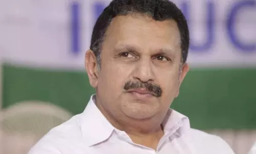 വടകരയില് കെ മുരളീധരന് മിന്നും വിജയം വടകരയില് കെ മുരളീധരന് മിന്നും വിജയം