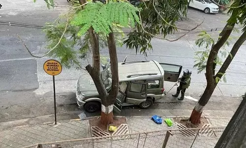 മുകേഷ് അംബാനിയുടെ വീടിന് സമീപത്ത് നിന്ന് കണ്ടെത്തിയ സ്ഫോടകവസ്തു നിറച്ച കാറിന്‍റെ ഉടമസ്ഥന്‍ മരിച്ച നിലയില്‍