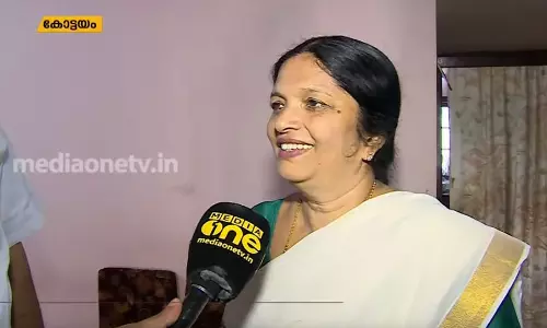 മാണി സി കാപ്പന്റെ വീട്ടിൽ എത്തുന്നവർക്കെല്ലാം ഭാര്യ ആലീസിന്റെ വക ഇന്ന് പായസമുണ്ട്..