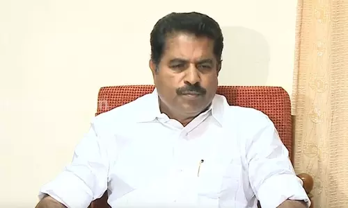 കോന്നിയിലെ കോണ്‍ഗ്രസിന്‍റെ പോക്ക് ഇതെങ്ങോട്ടാണ്...