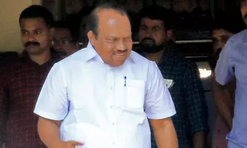 കോടതിയെ തെറ്റിദ്ധരിപ്പിച്ച് ഇബ്രാഹിം കുഞ്ഞ് പാണക്കാട്ടെത്തി