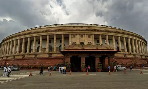 സുപ്രധാന നിയമനിർമാണം നടക്കാനുണ്ടെന്ന് ബിജെപി; എല്ലാ എംപിമാരോടും പാർലമെന്റിലെത്താൻ നിർദേശം