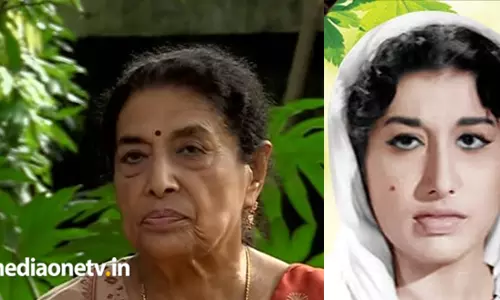 ഒരു പതിറ്റാണ്ടിലേറെ കാലം മലയാള സിനിമയിൽ നിറഞ്ഞ് നിന്ന നായിക; വിശേഷങ്ങളുമായി അംബിക സുകുമാരന്‍
