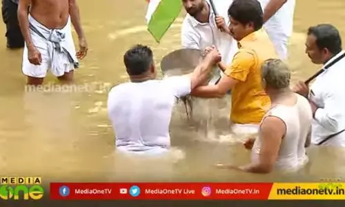 ടി സിദ്ധീഖിന് വേറെ പണിയും അറിയാം