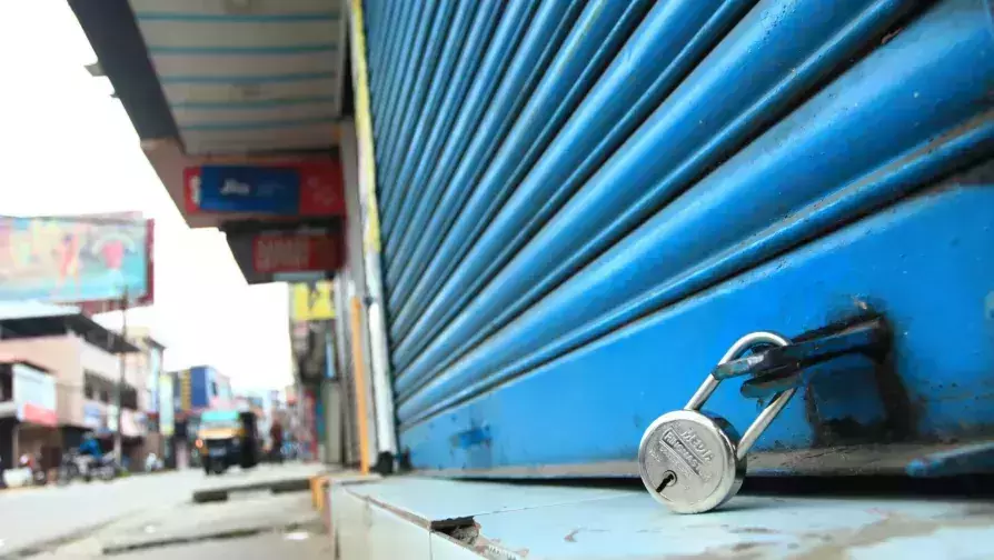 വയനാട്ടിൽ യു.ഡി.എഫ് ഹർത്താൽ തുടങ്ങി