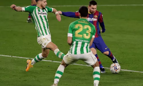 സൂപ്പർ സബ്ബായി മെസി; ബാഴ്‌സ ലാലിഗയിൽ രണ്ടാം സ്ഥാനത്തേക്കു മുന്നേറി ബാഴ്സ