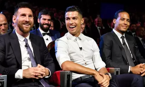 ഫിഫയുടെ മികച്ച ഫുട്ബോളറെ ഇന്നറിയാം ഫിഫയുടെ മികച്ച ഫുട്ബോളറെ ഇന്നറിയാം