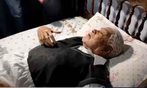 മരിക്കും മുമ്പ് ഒന്ന് കാണണമെന്നുണ്ട്,  ഏറെ വൈകിയും കാത്തിരുന്നു; പക്ഷെ  ബെര്‍ലിനെ കാണാന്‍ പിണറായി വന്നില്ല