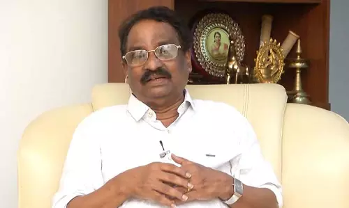 വര്‍ഗശത്രുവിന്‍റെ കൂടെ നിന്നവരാണ് തനിക്കെതിരെ പോസ്റ്ററൊട്ടിച്ചതെന്ന്  മന്ത്രി എ.കെ ബാലന്‍